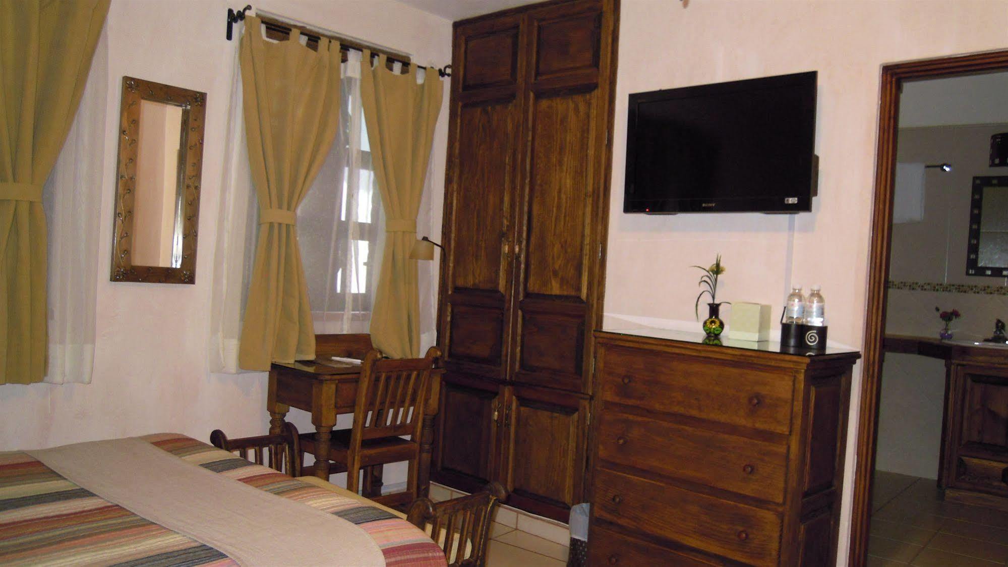 La Casa Del Laurel Hotel Таско де Аларкон Екстериор снимка