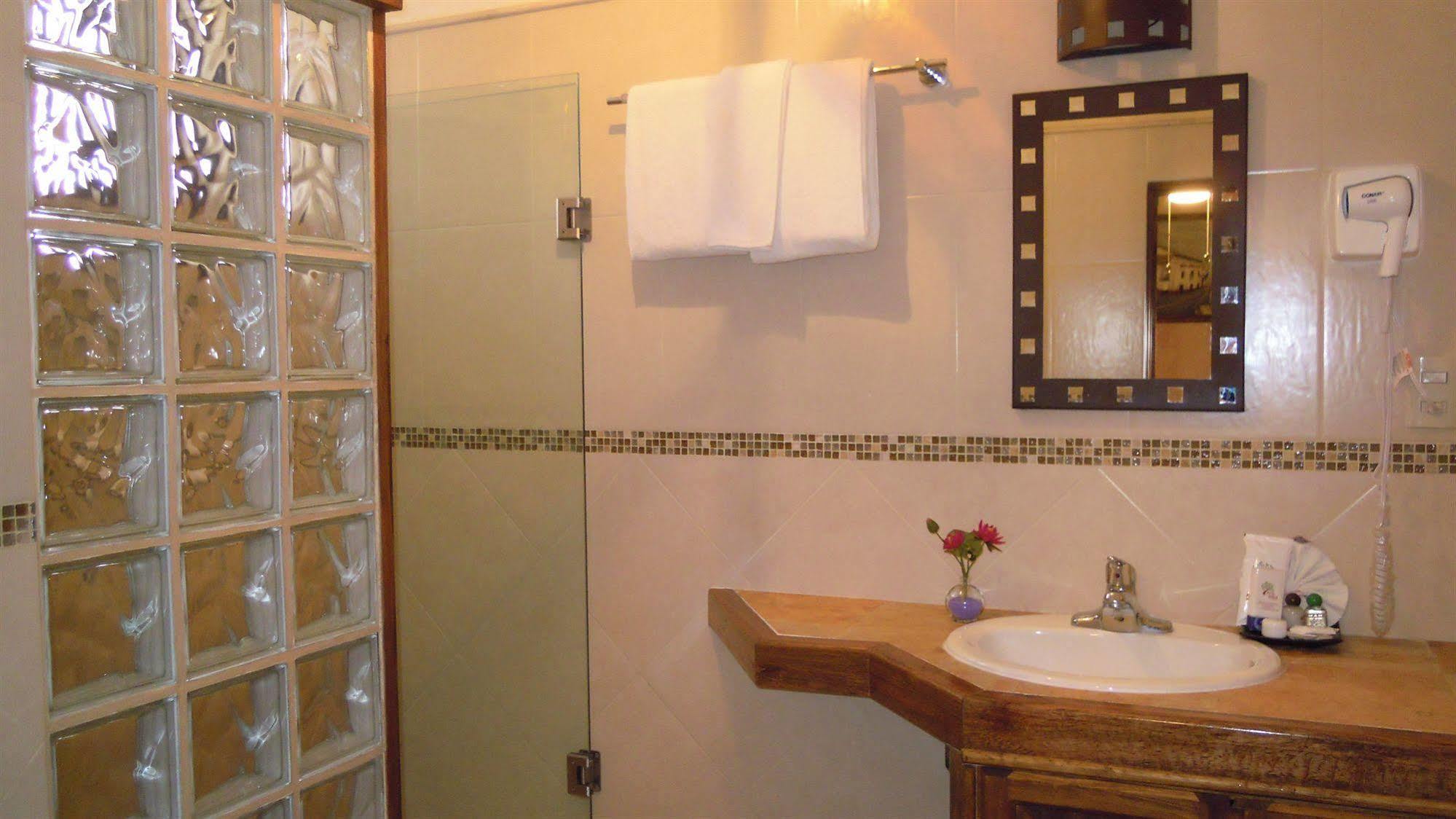La Casa Del Laurel Hotel Таско де Аларкон Екстериор снимка