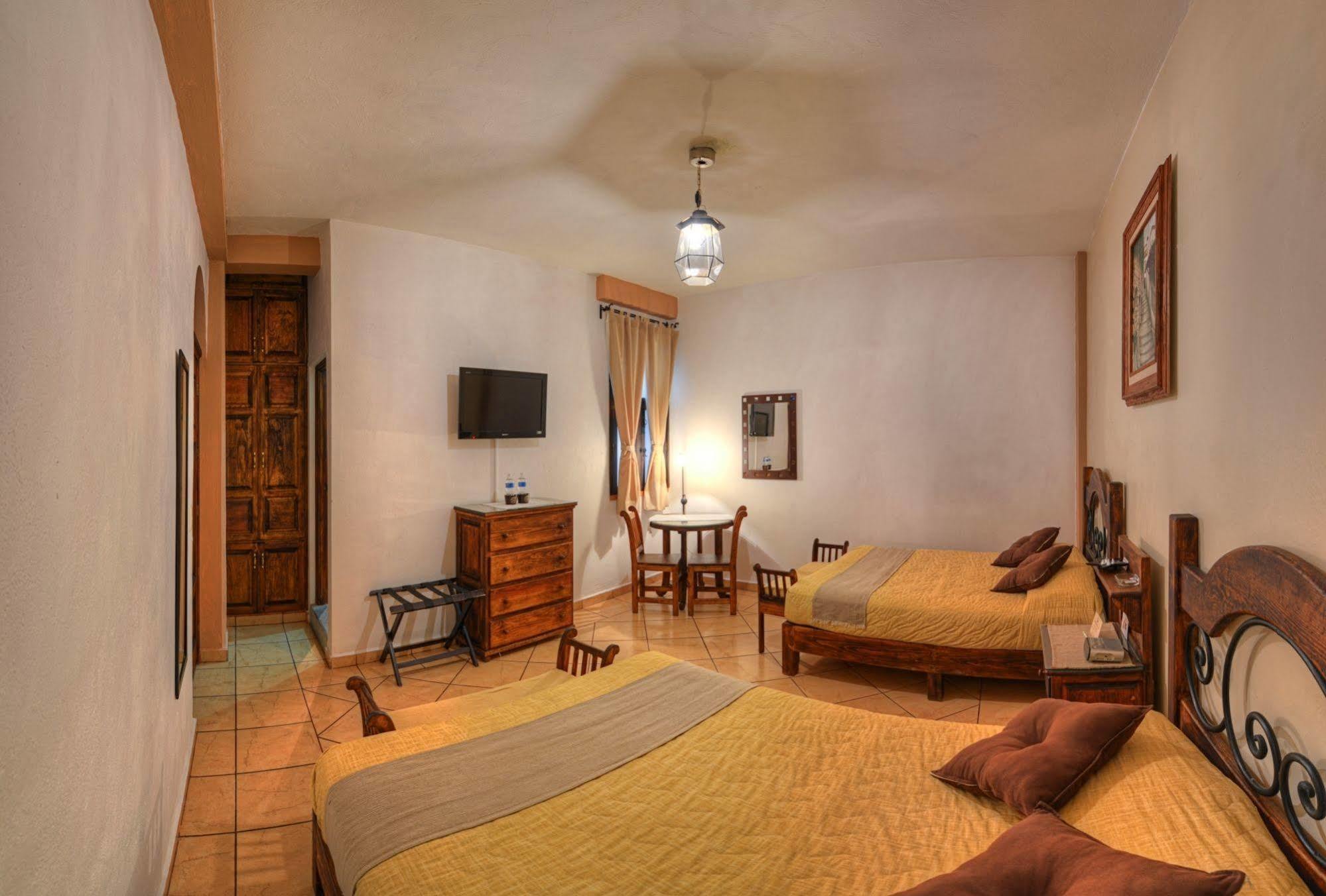 La Casa Del Laurel Hotel Таско де Аларкон Екстериор снимка
