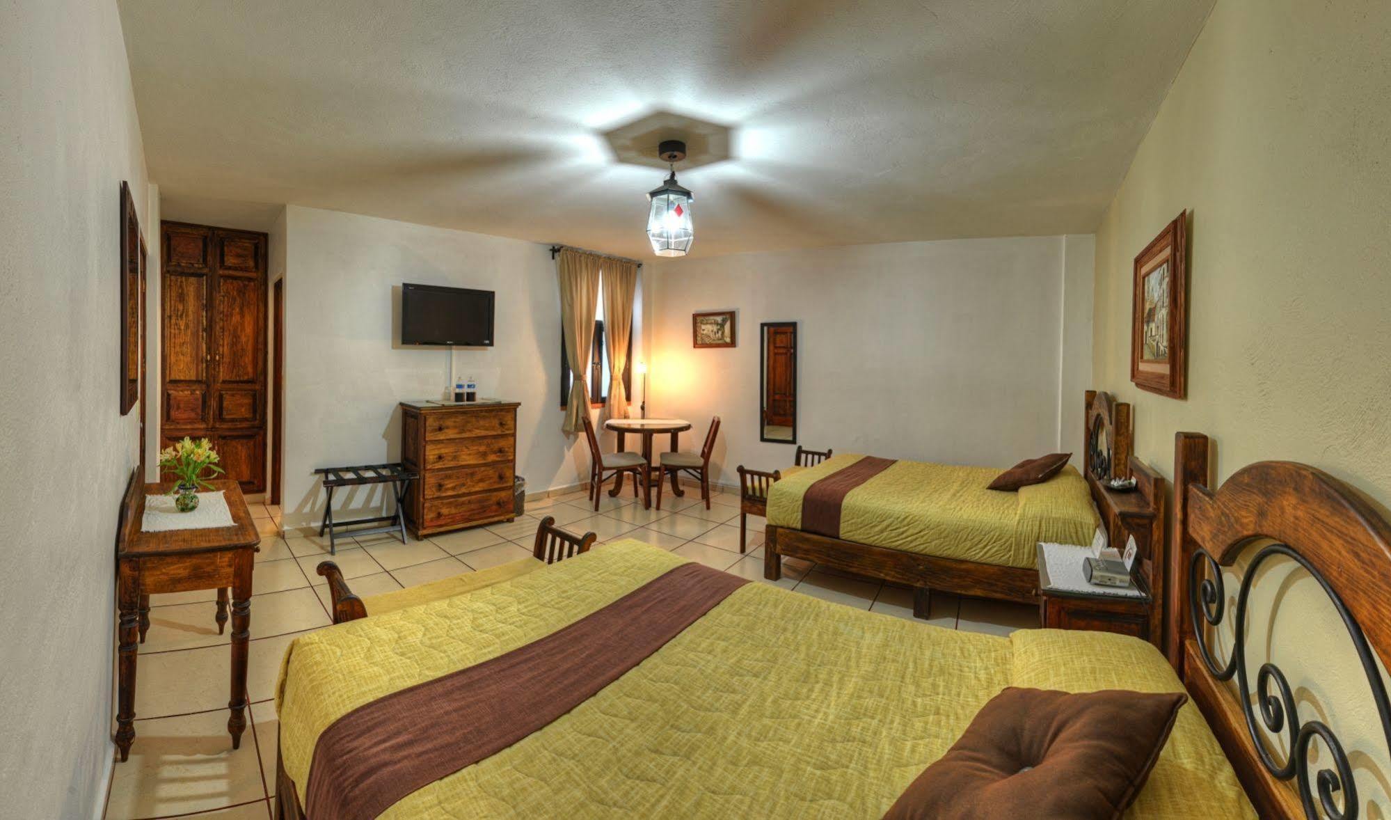 La Casa Del Laurel Hotel Таско де Аларкон Екстериор снимка