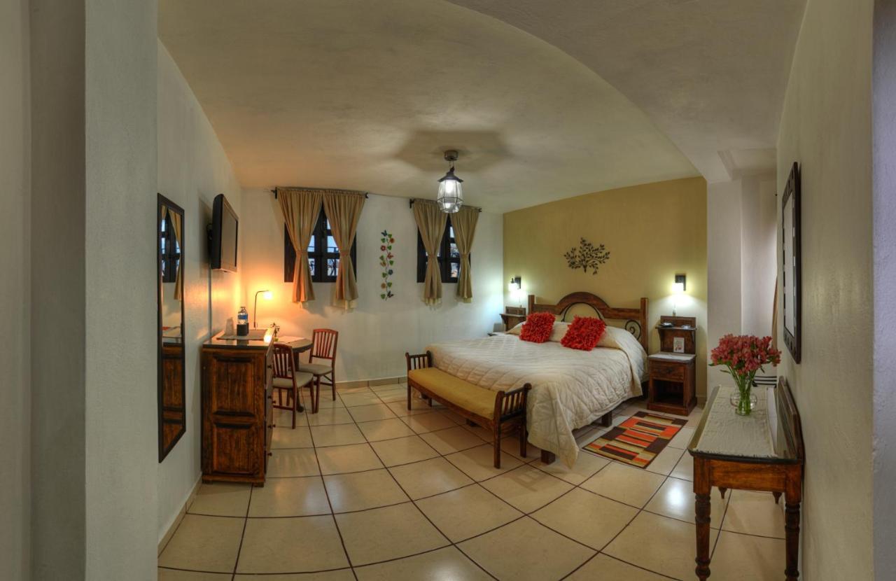 La Casa Del Laurel Hotel Таско де Аларкон Екстериор снимка